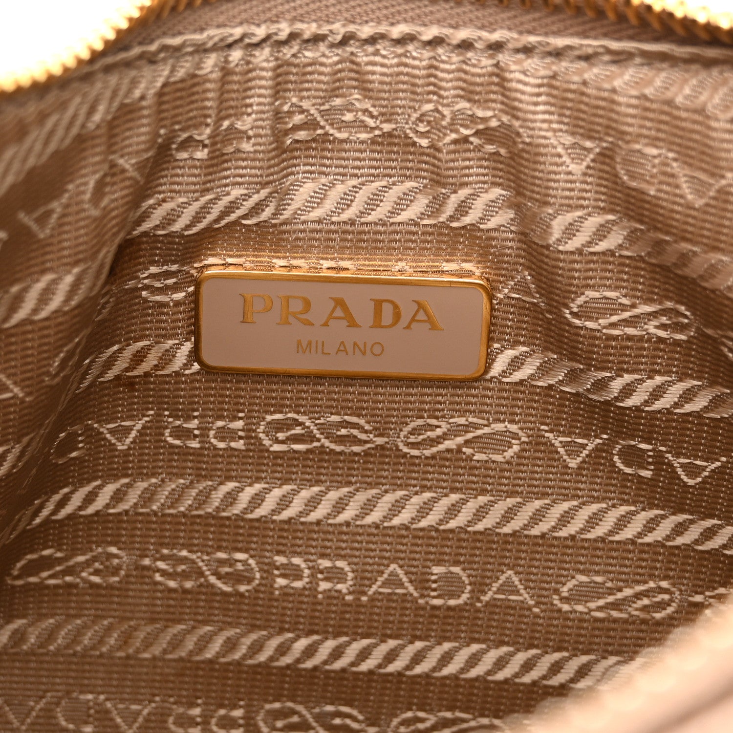 Prada Saffiano Lux Re-Edition 2005 Shoulder Bag Cammeo 6 of 10