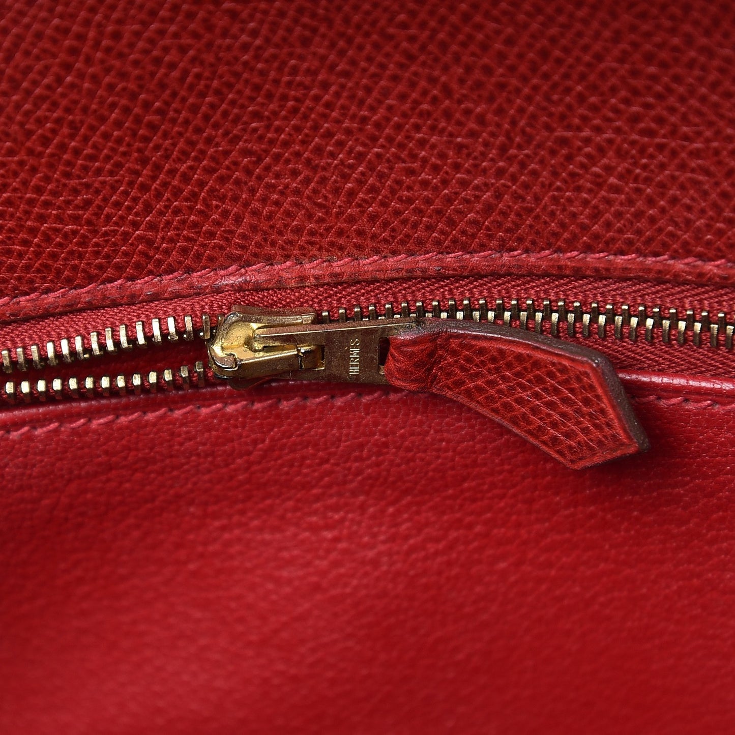 Epsom Kelly Sellier 28 Rouge