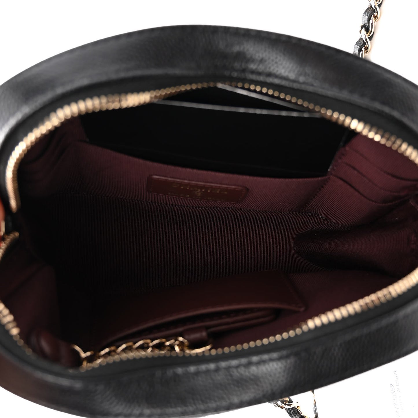 Caviar Quilted Vanity With Chain Black