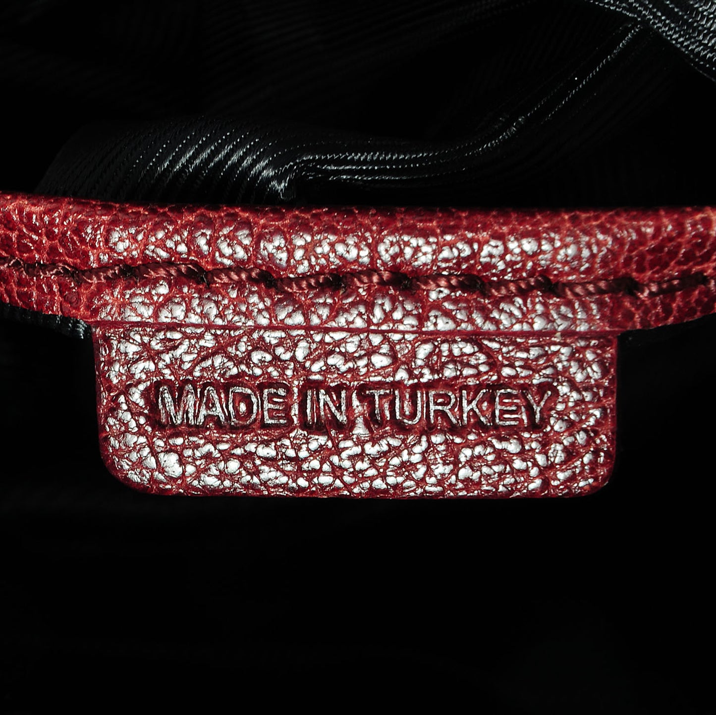 Grainy Calfskin Chain Tote Red