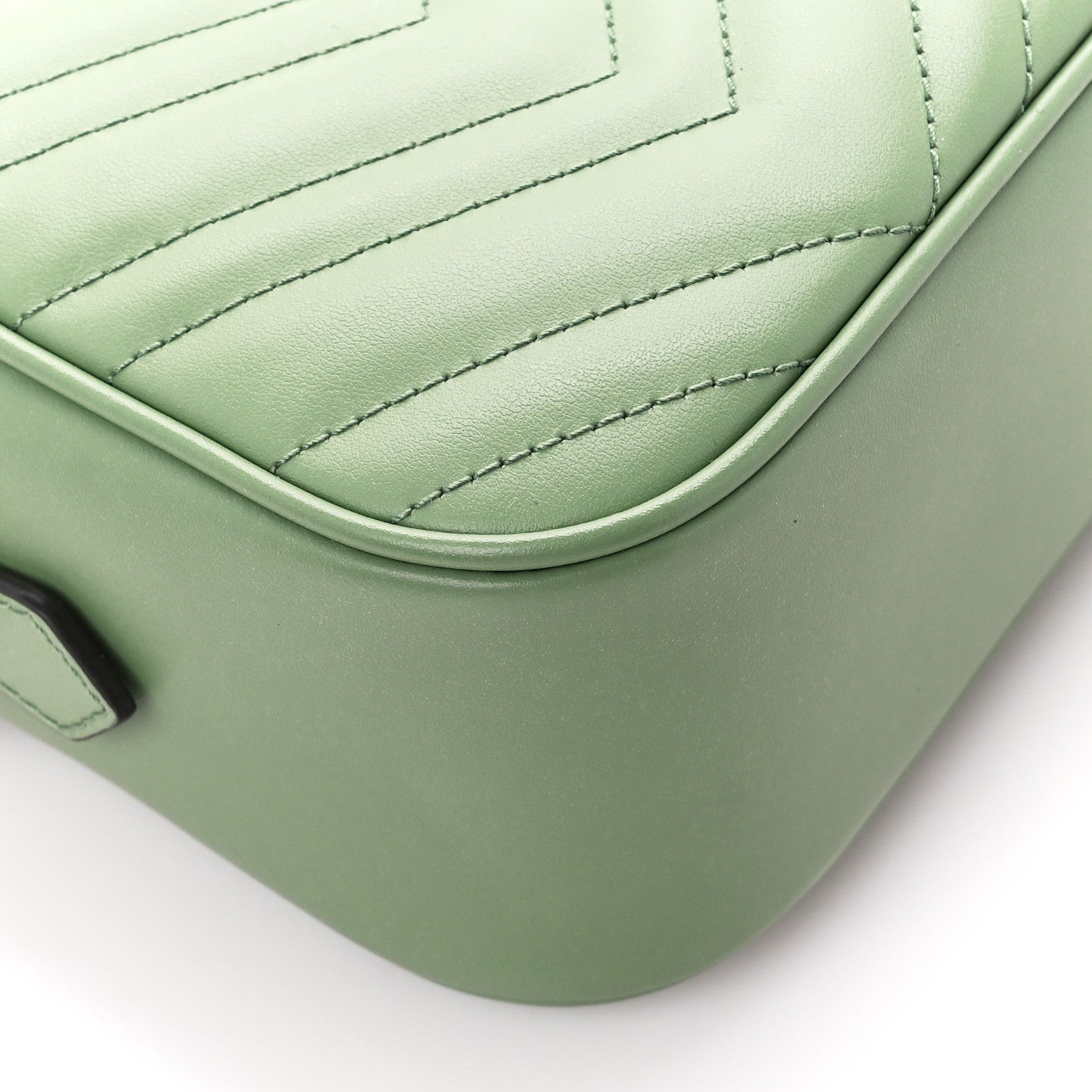 Gucci Calfskin Matelasse Chevron Small GG Marmont Chain Shoulder Bag Salamander Green 10 of 11