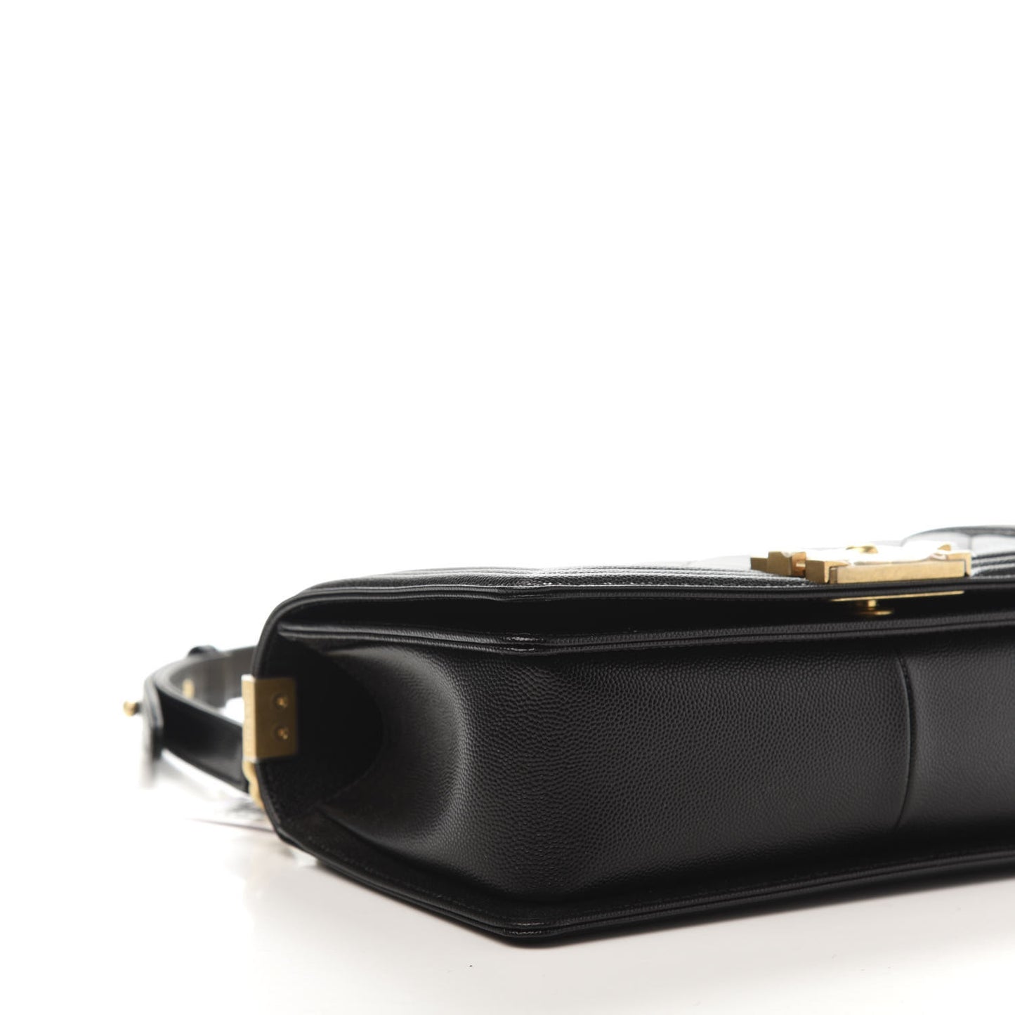 Caviar Quilted Medium Boy Flap Black