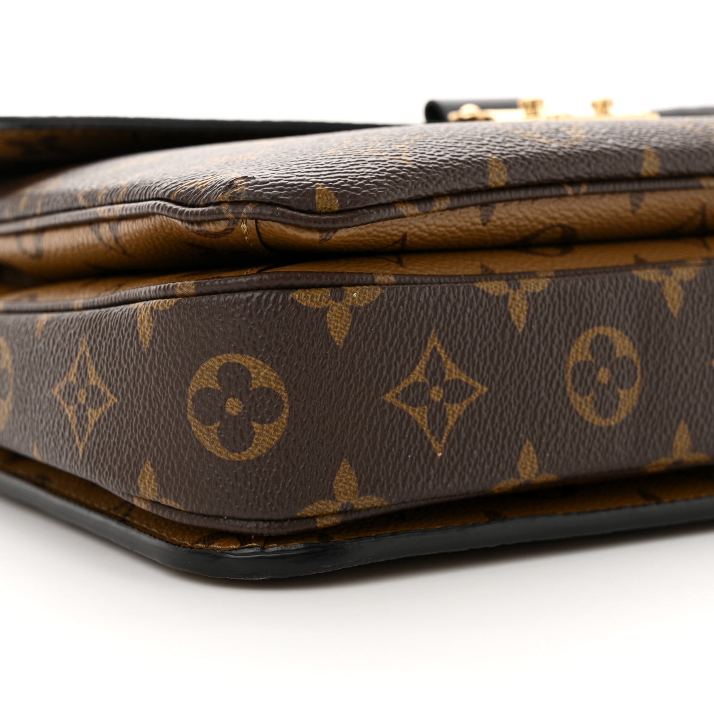 Reverse Monogram Pochette Metis