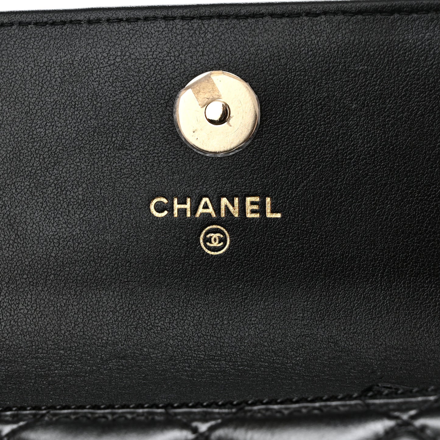 Calfskin Quilted Maxi Pearls Clutch With Chain Black