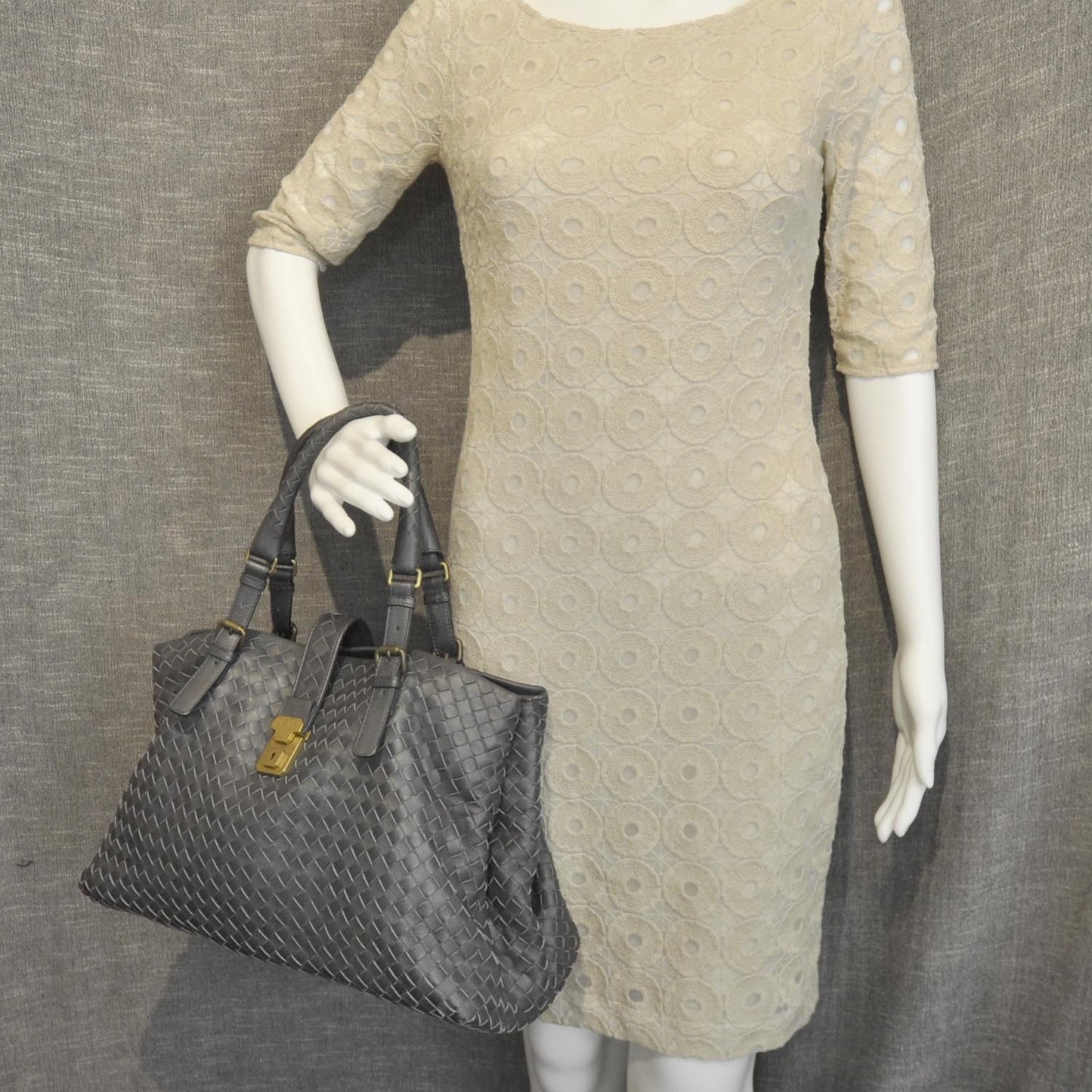Leather Intrecciato Medium Roma Tote Ferro Gray