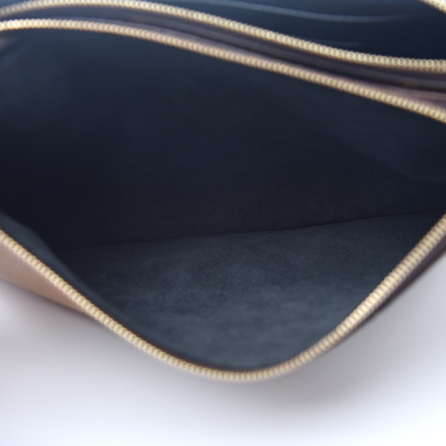 Louis Vuitton Reverse Monogram Giant Double Zip Pochette 6 of 9