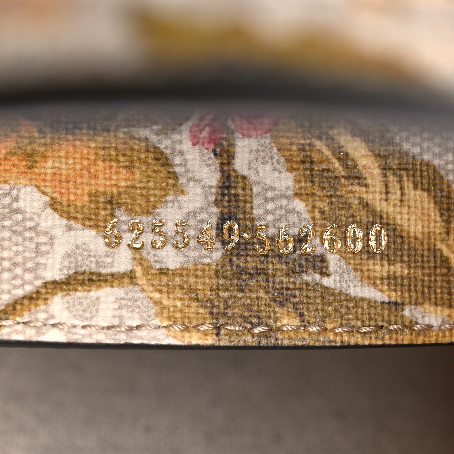 GG Supreme Monogram Water Flora Web Ophidia Pouch Beige White Multicolor