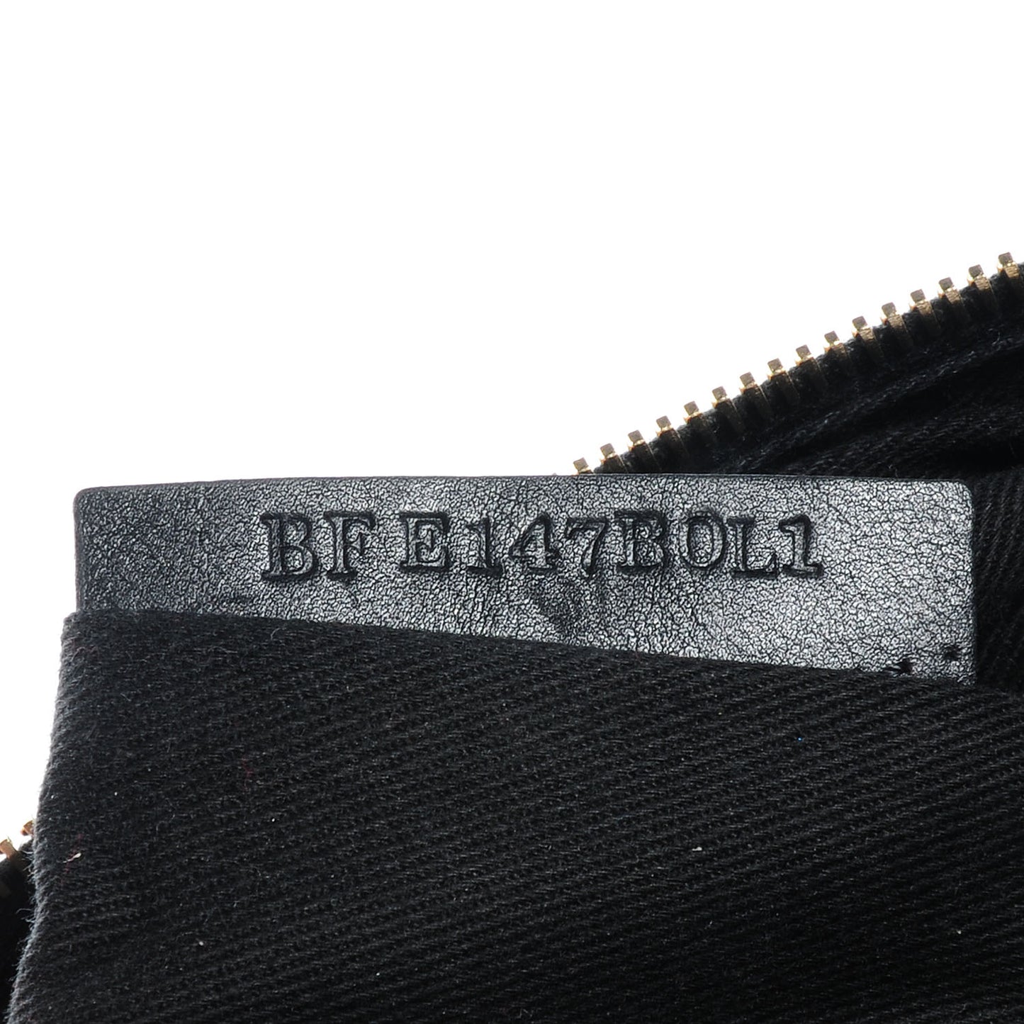 Vitello Large Rockstud Zip Wristlet Pouch Black