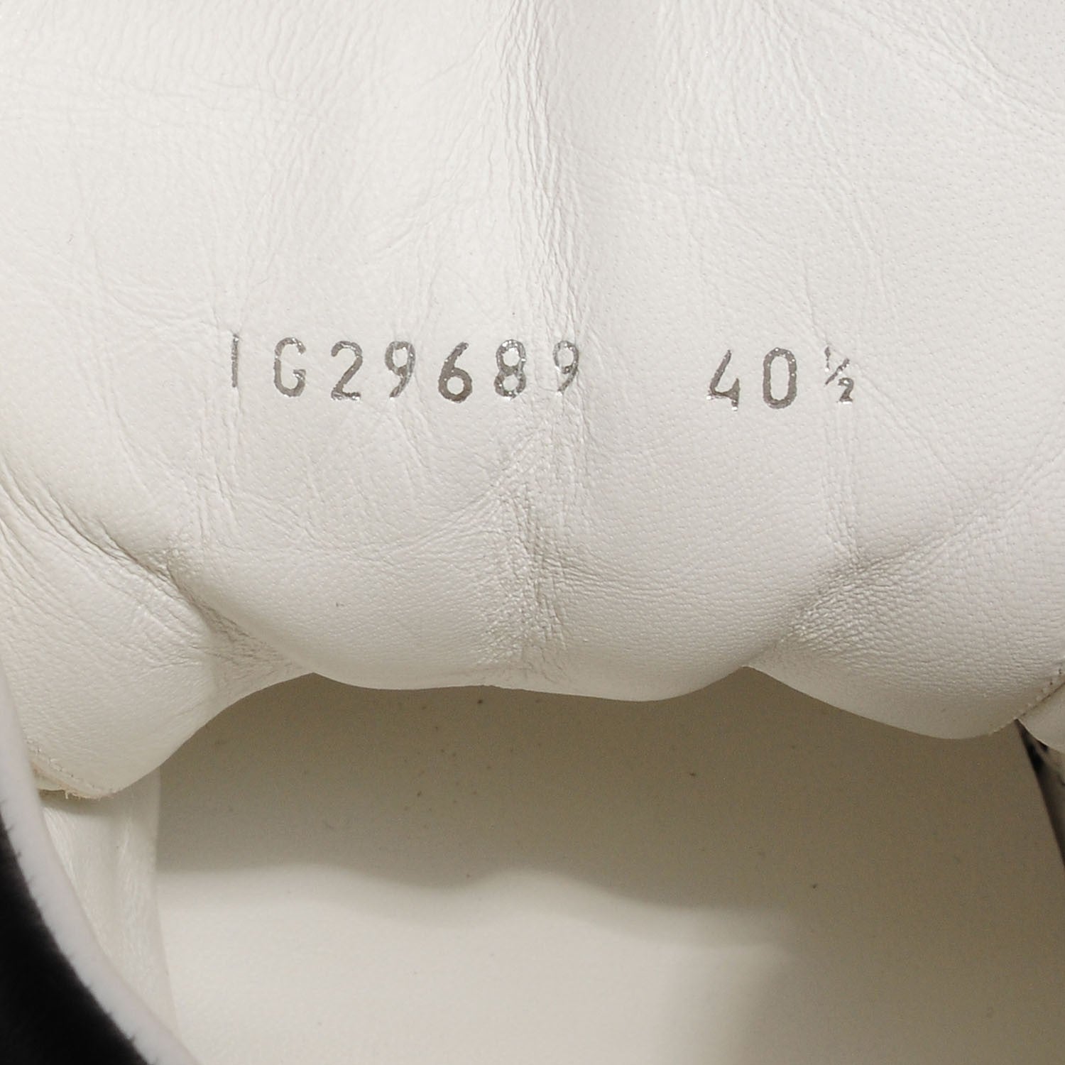 Chanel Suede Calfskin Zipped Sneakers 40.5 Beige Clair Black 8 of 8