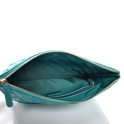 Chanel Iridescent Caviar Quilted Medium Cosmetic Case Turquoise 5 of 7