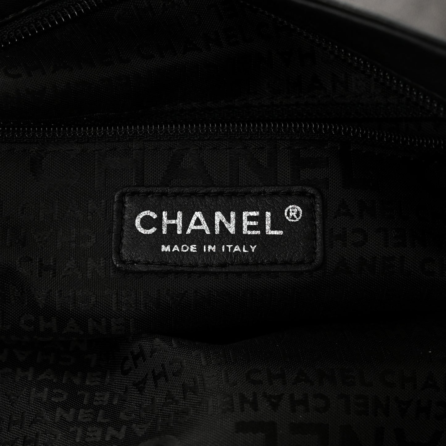 Lambskin Large Ultimate Soft Tote Black