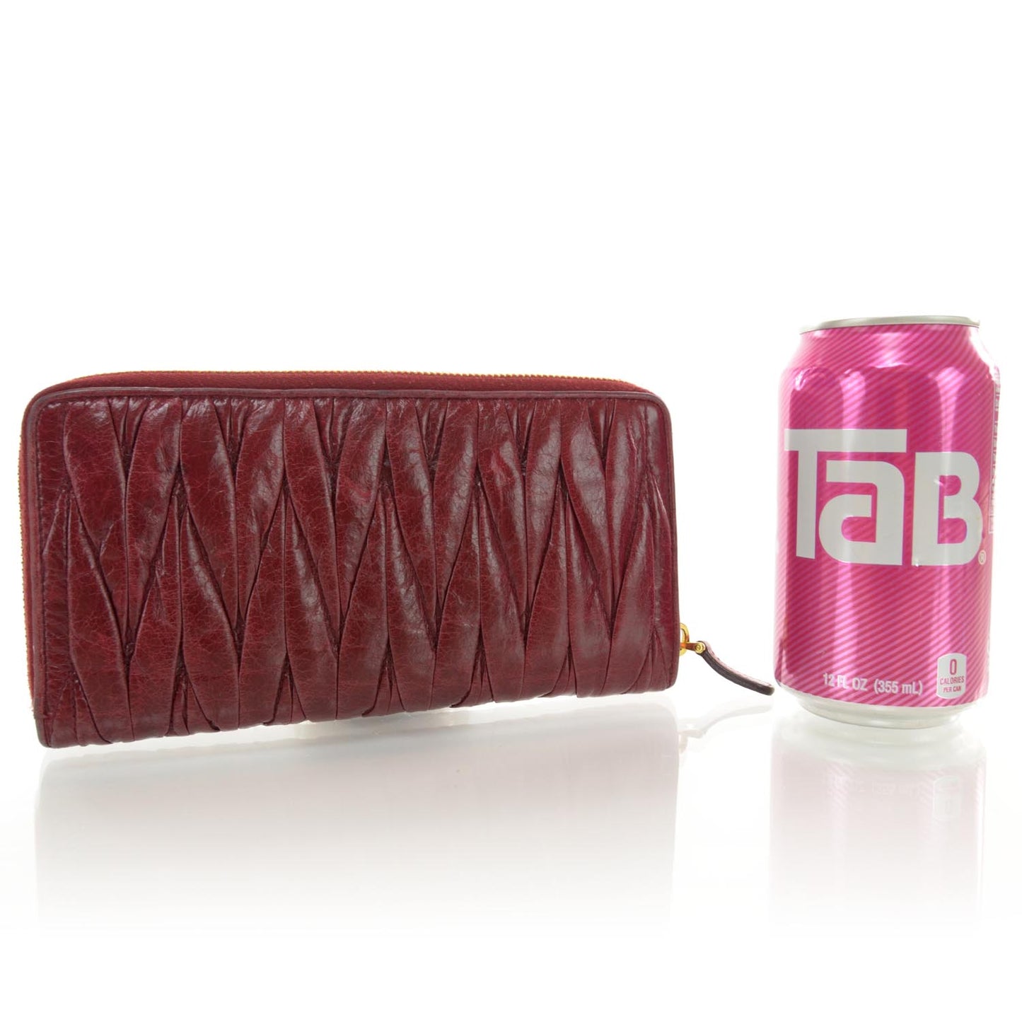 Matelasse Wallet Red