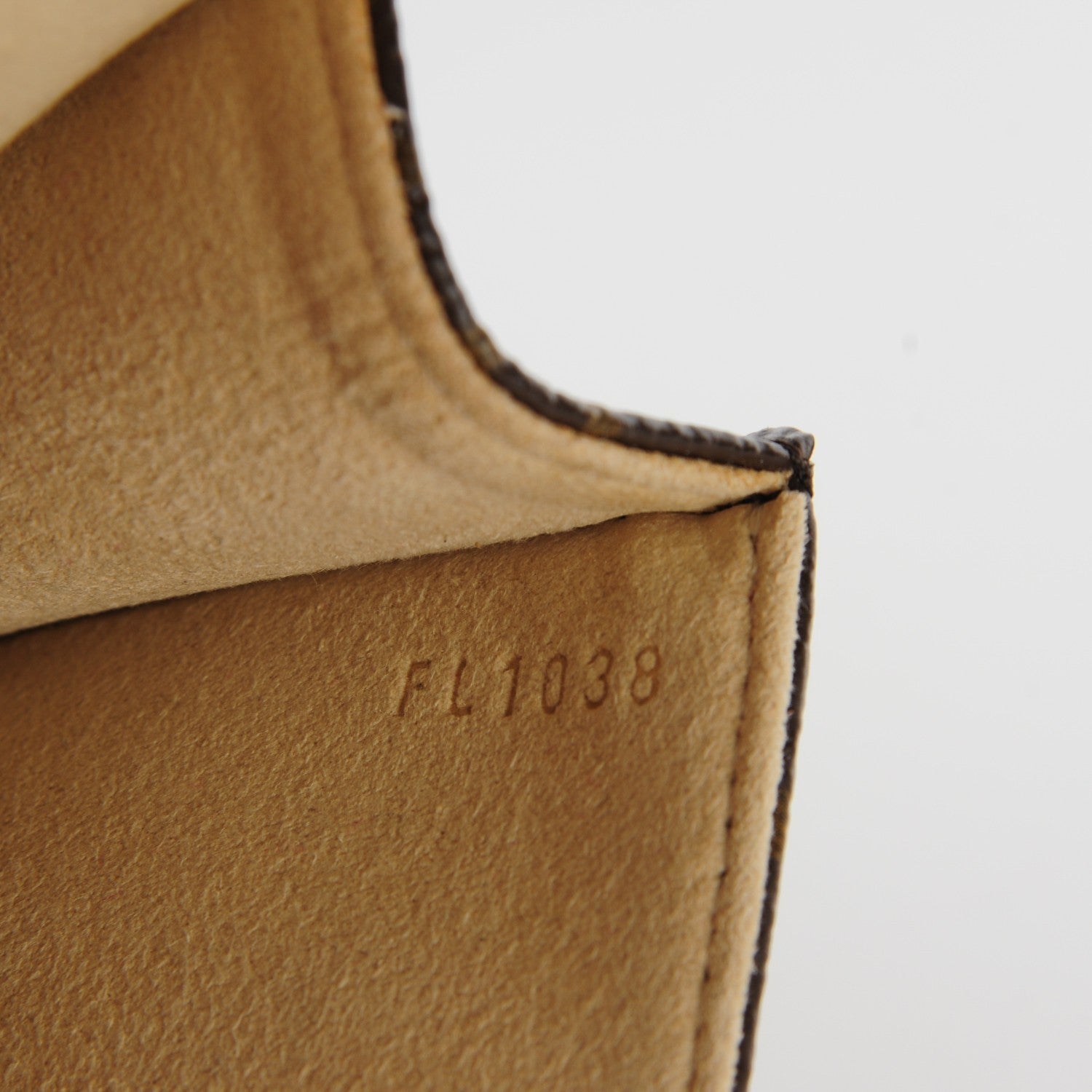 Louis Vuitton Monogram Pochette Florentine M 6 of 7