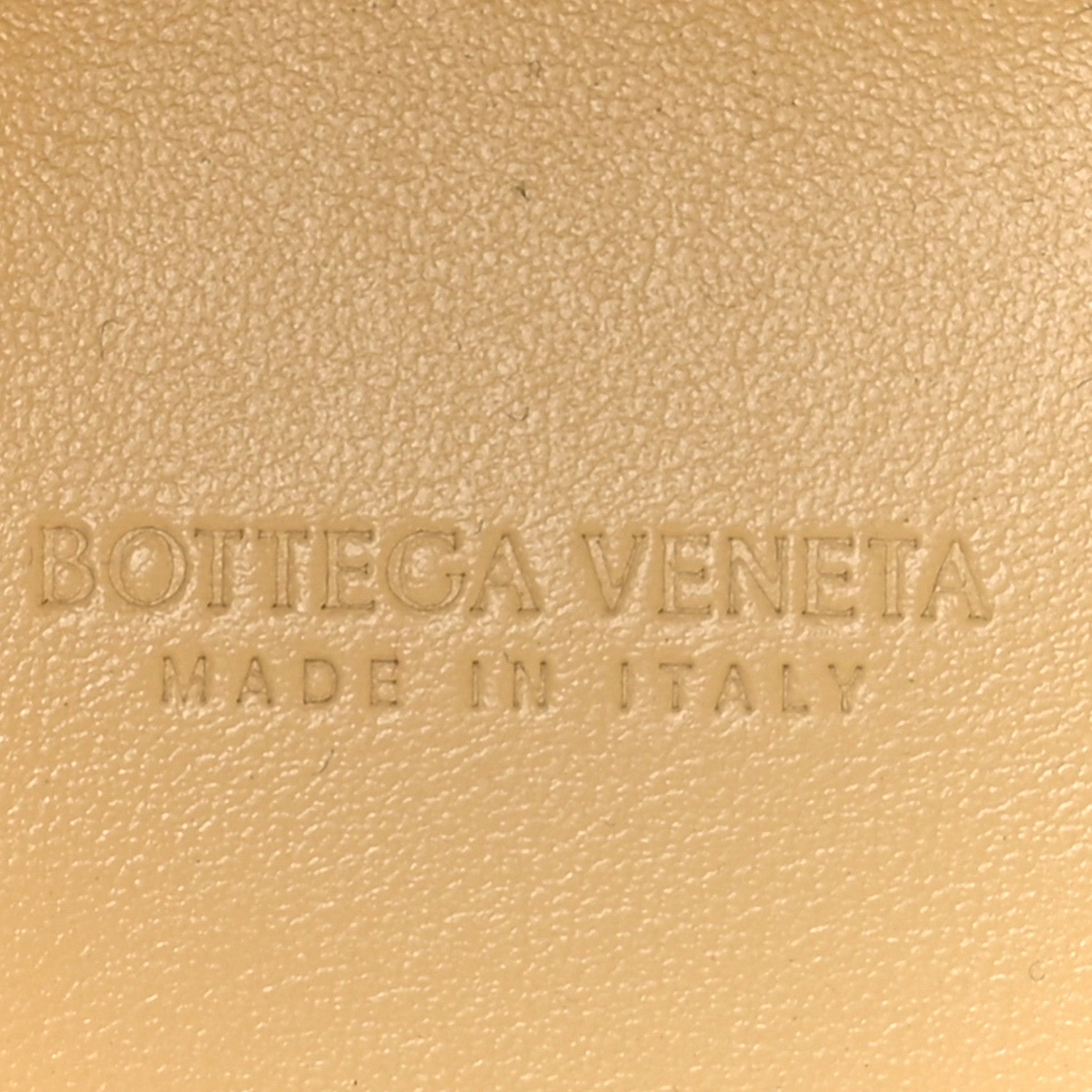 Bottega Veneta Nappa Maxi Intrecciato Small Cassette Bucket Bag Porridge 6 of 9