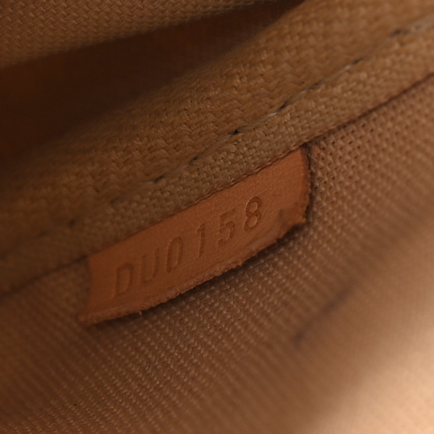 Louis Vuitton Damier Azur Favorite MM 6 of 8