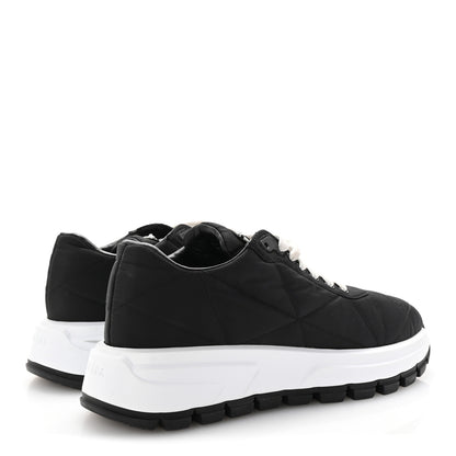 Prada Re-Nylon Piuma Metal Triangle Logo Quilted 45mm Sneakers 40 Black 5 of 9