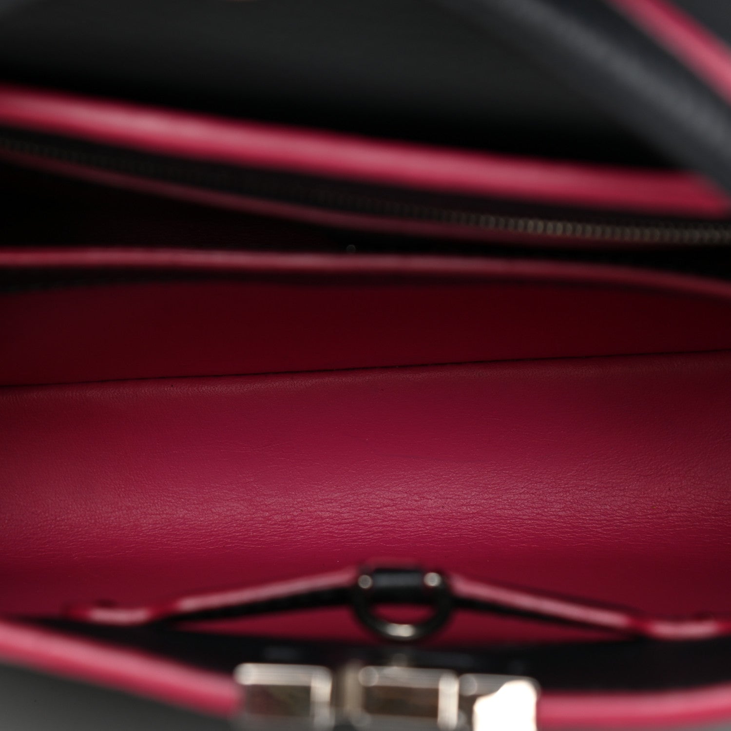 Louis Vuitton Taurillon Capucines BB Black Fuchsia 5 of 10