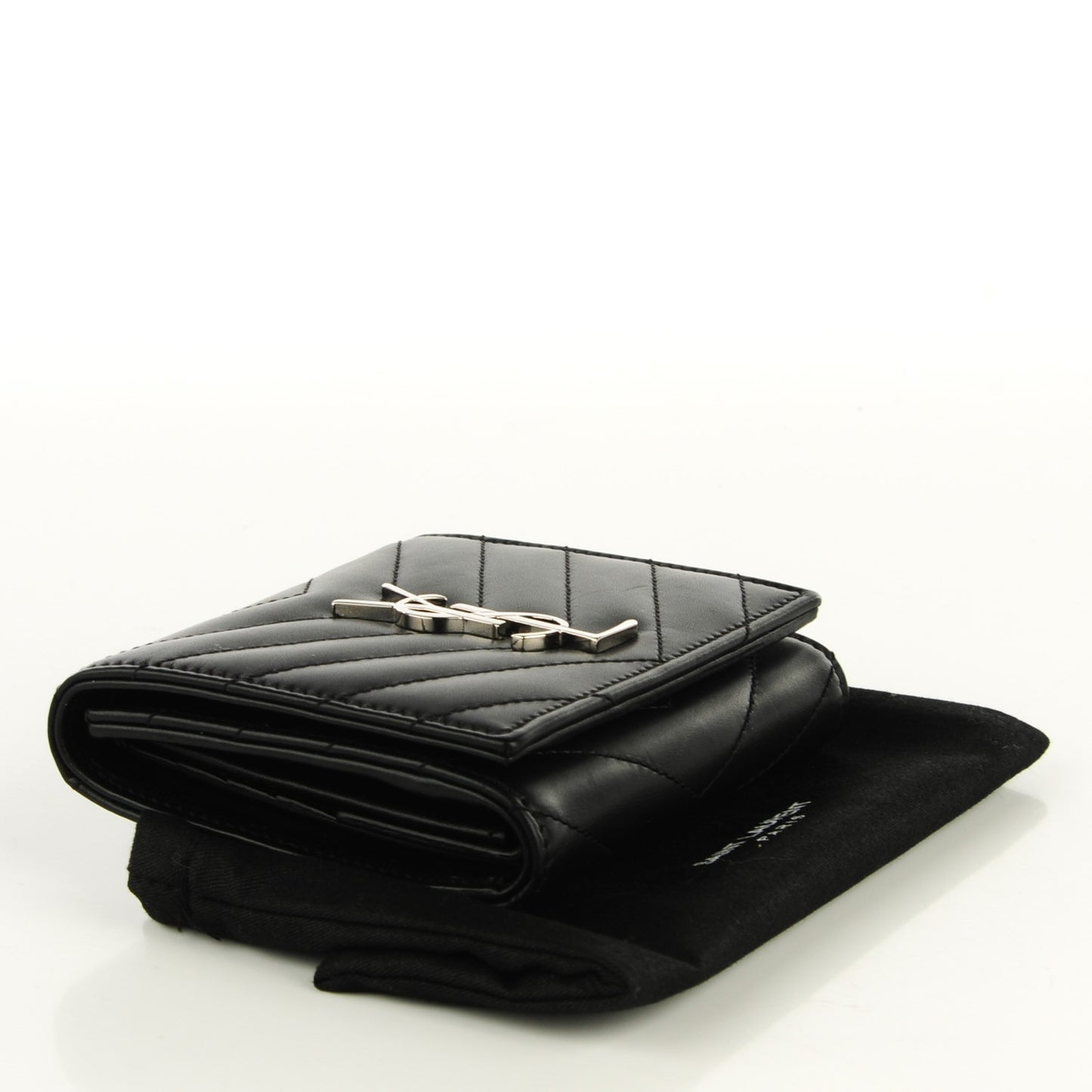 Grain De Poudre Matelasse Chevron Monogram Compact Wallet Black