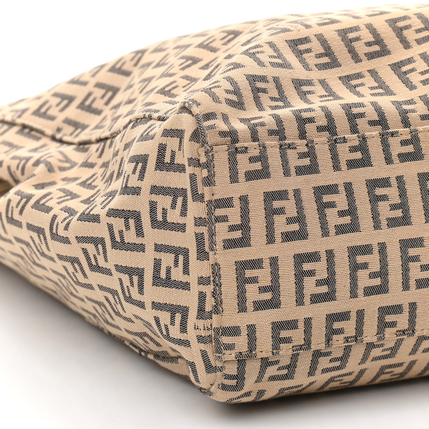 Zucchino Vitello Small Tote Beige Black