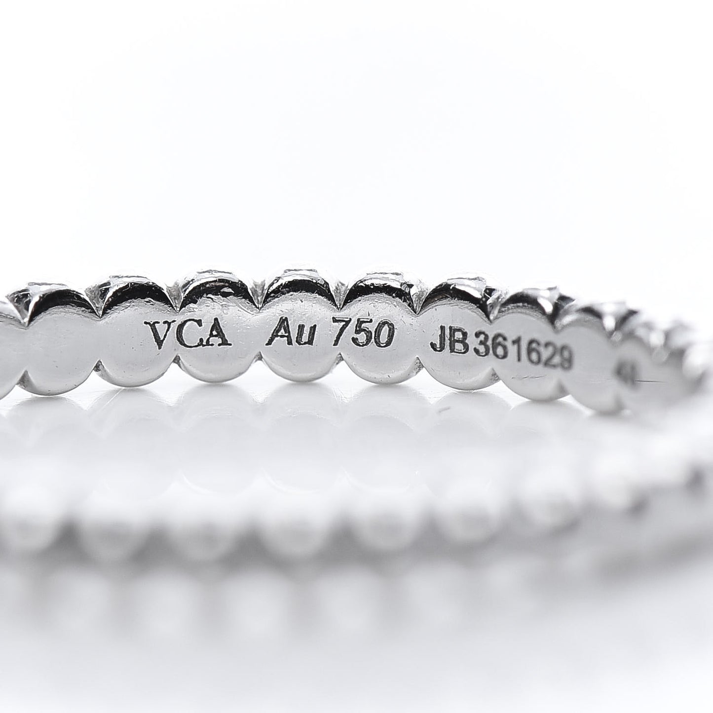 18K White Gold Small Perlee Ring 48 4.5