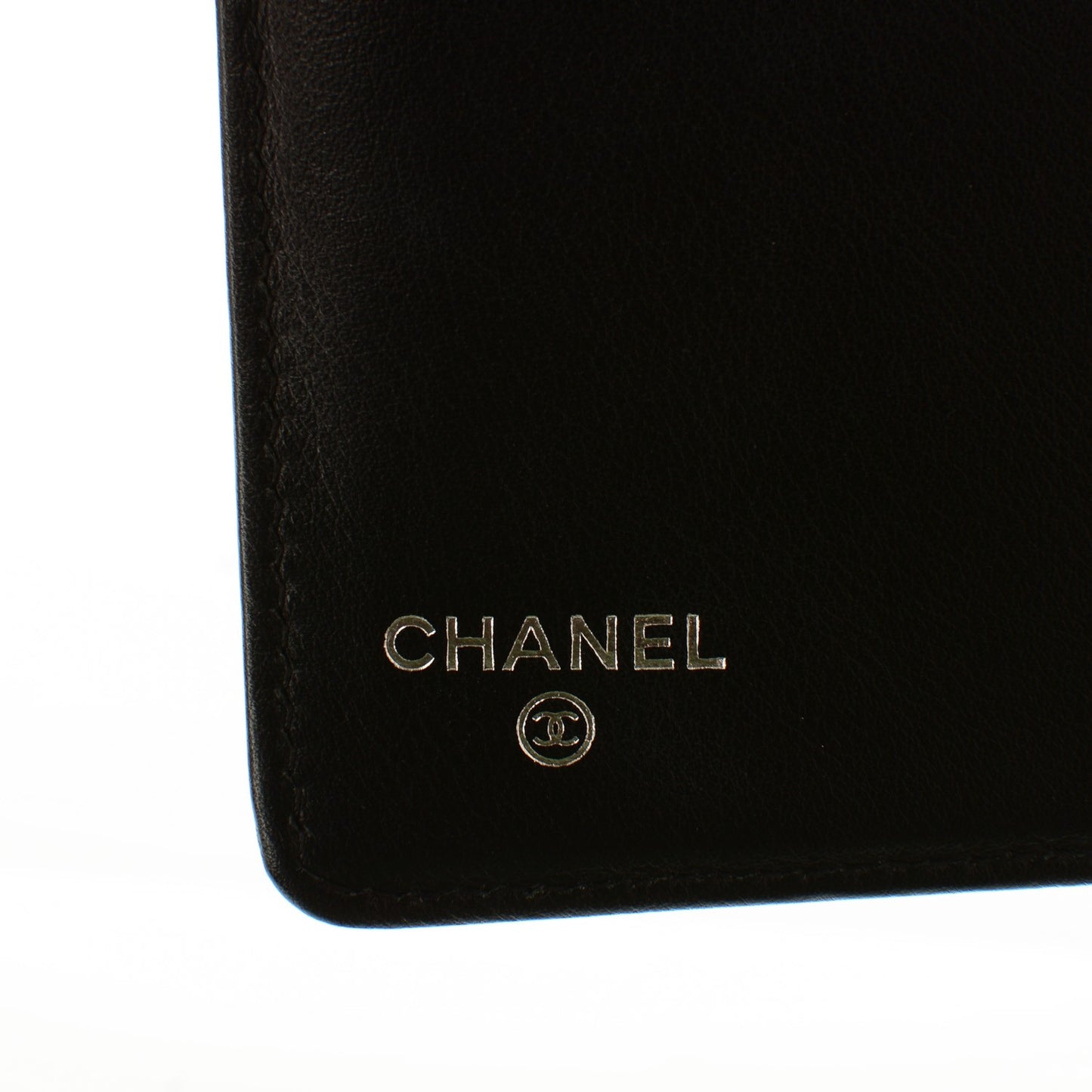 Patent Calfskin Quilted Yen Wallet Black