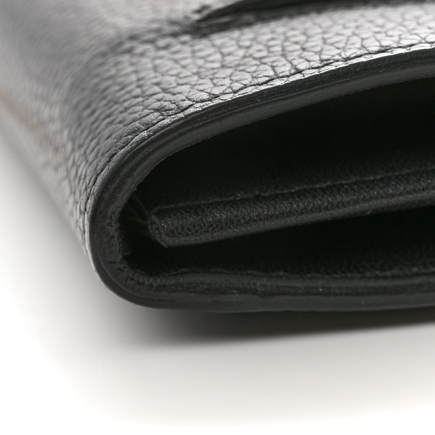 Pebbled Calfskin Skull Wallet on Chain Black