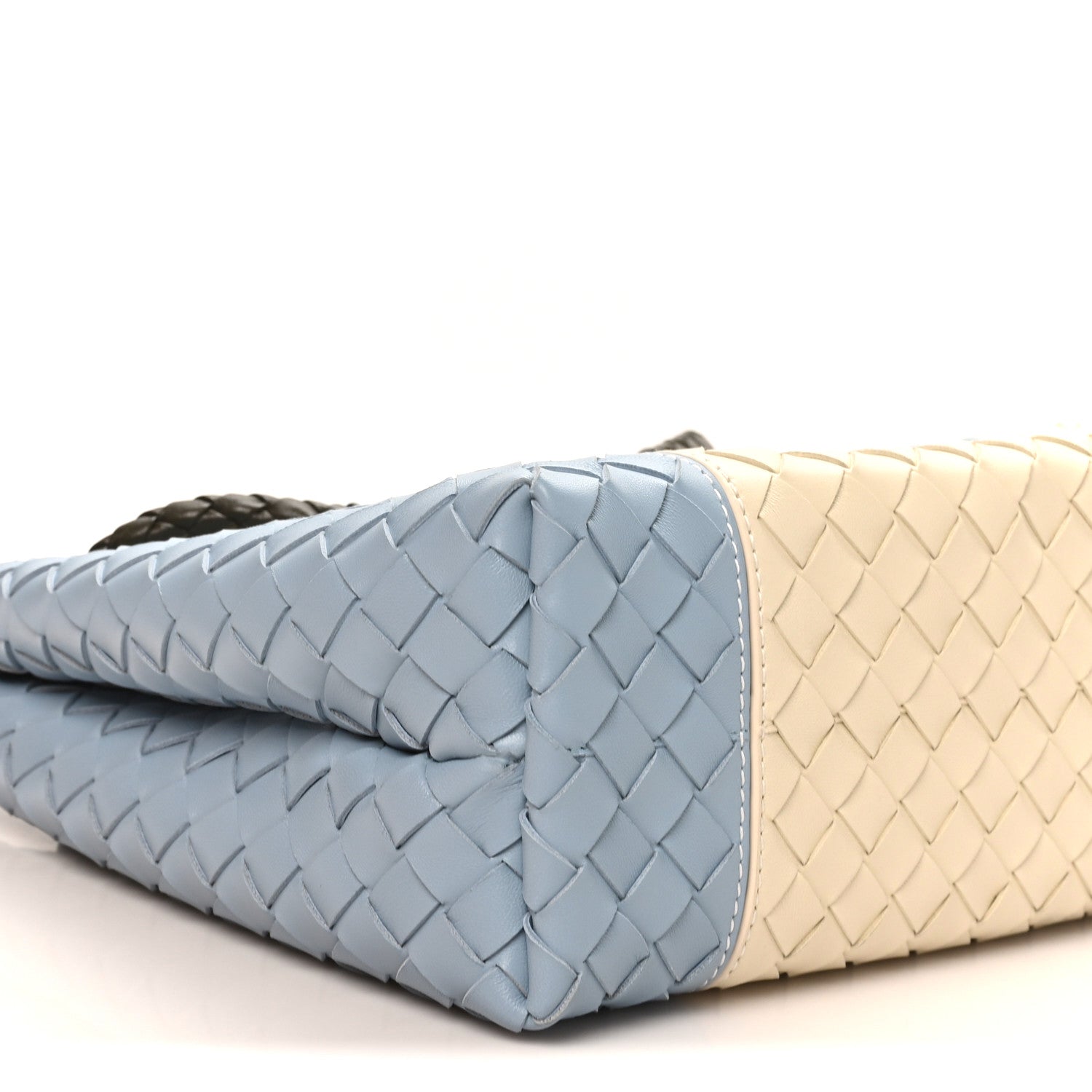 Bottega Veneta Nappa Intrecciato Medium Andiamo Shoulder Bag Sea Salt Ice Kaki 8 of 9