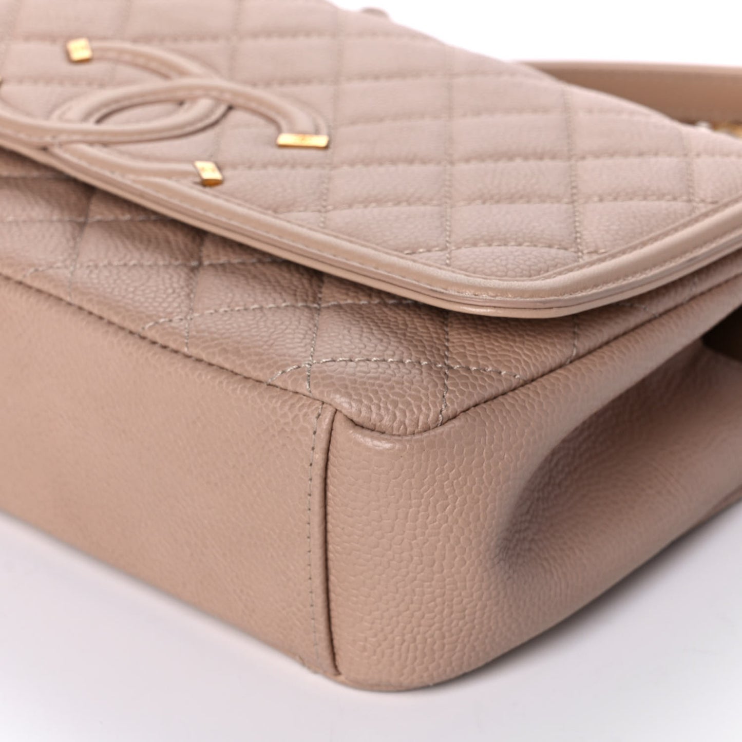 Caviar Quilted Medium CC Filigree Flap Beige