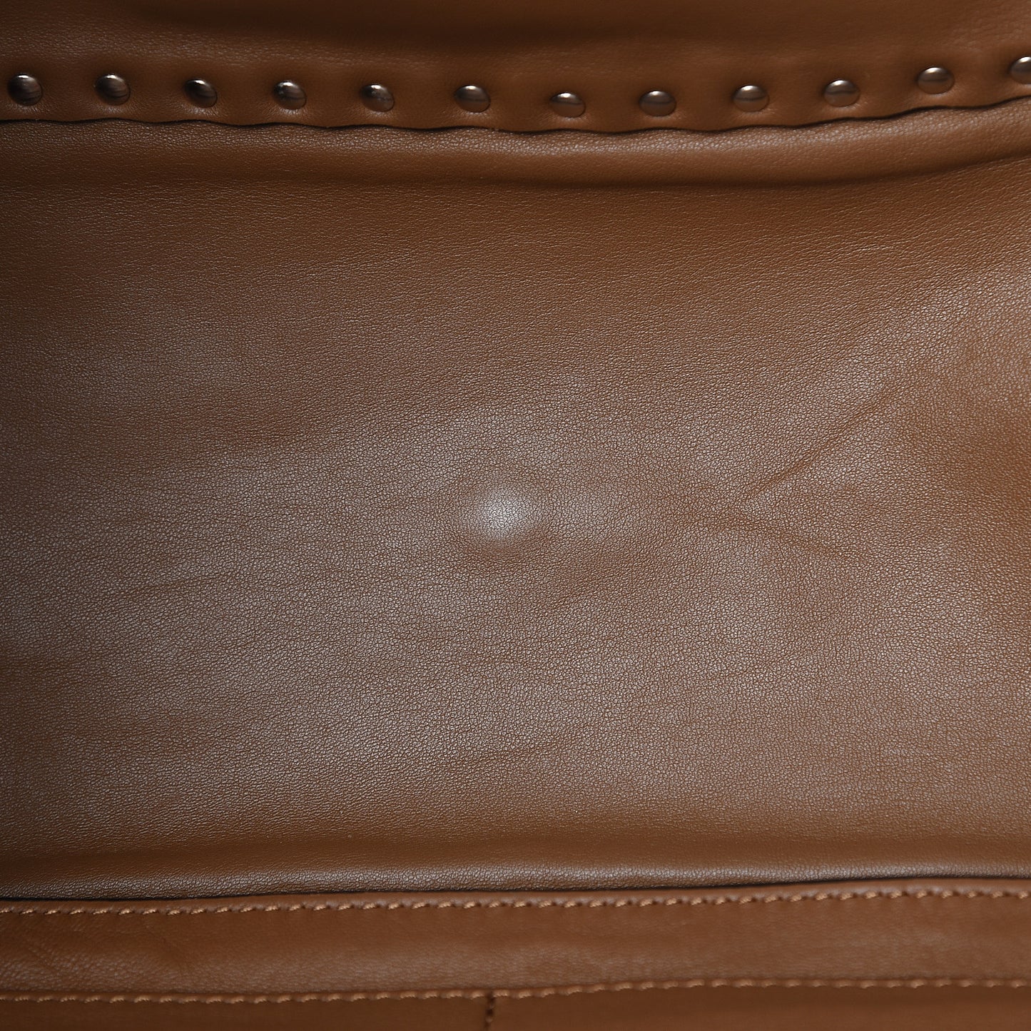 Vitello Medium Rockstud Tote Brown Black