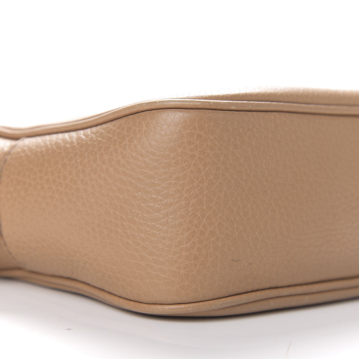 Pebbled Calfskin Small Soho Disco Bag Camelia