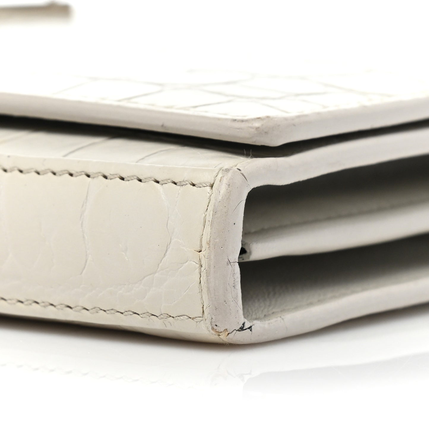 Calfskin Crocodile Embossed Monogram Chain Wallet Blanc Vintage