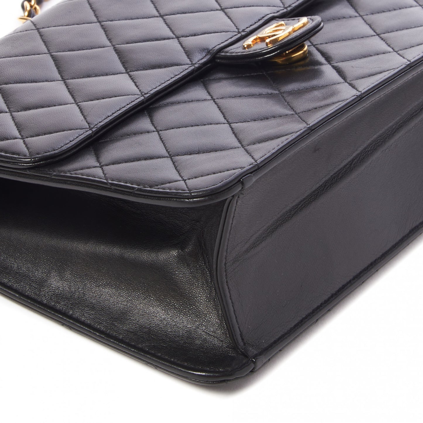 Lambskin Quilted Medium Single Flap Black