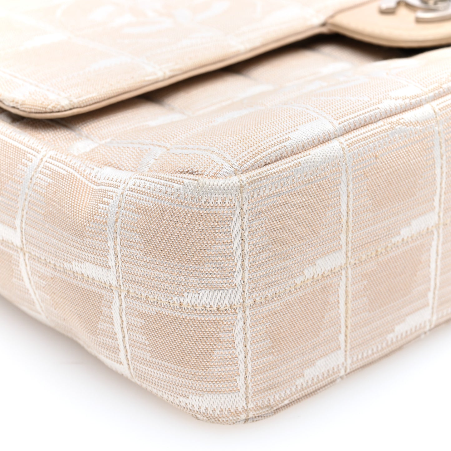 Nylon Medium Travel Flap Light Beige