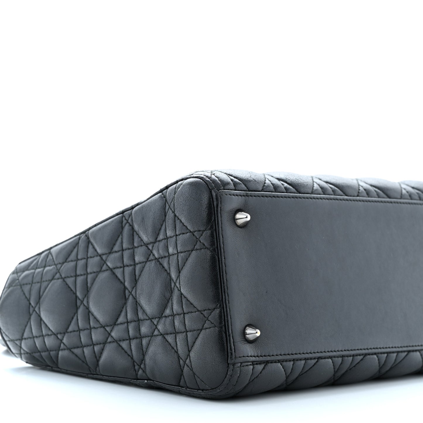 Ultra Matte Calfskin Cannage Medium Lady Dior Black