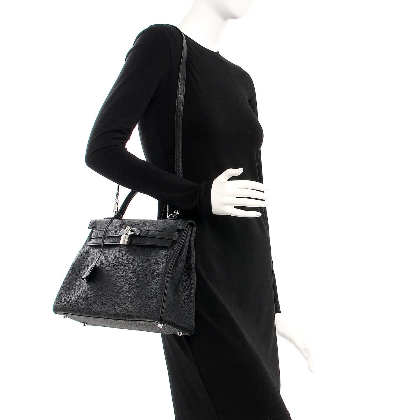 Togo Kelly Retourne 32 Black