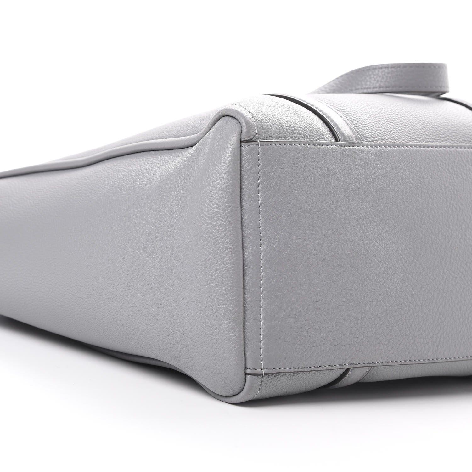 Marc Jacobs Grained Calfskin The Tag Tote Grey 8 of 12