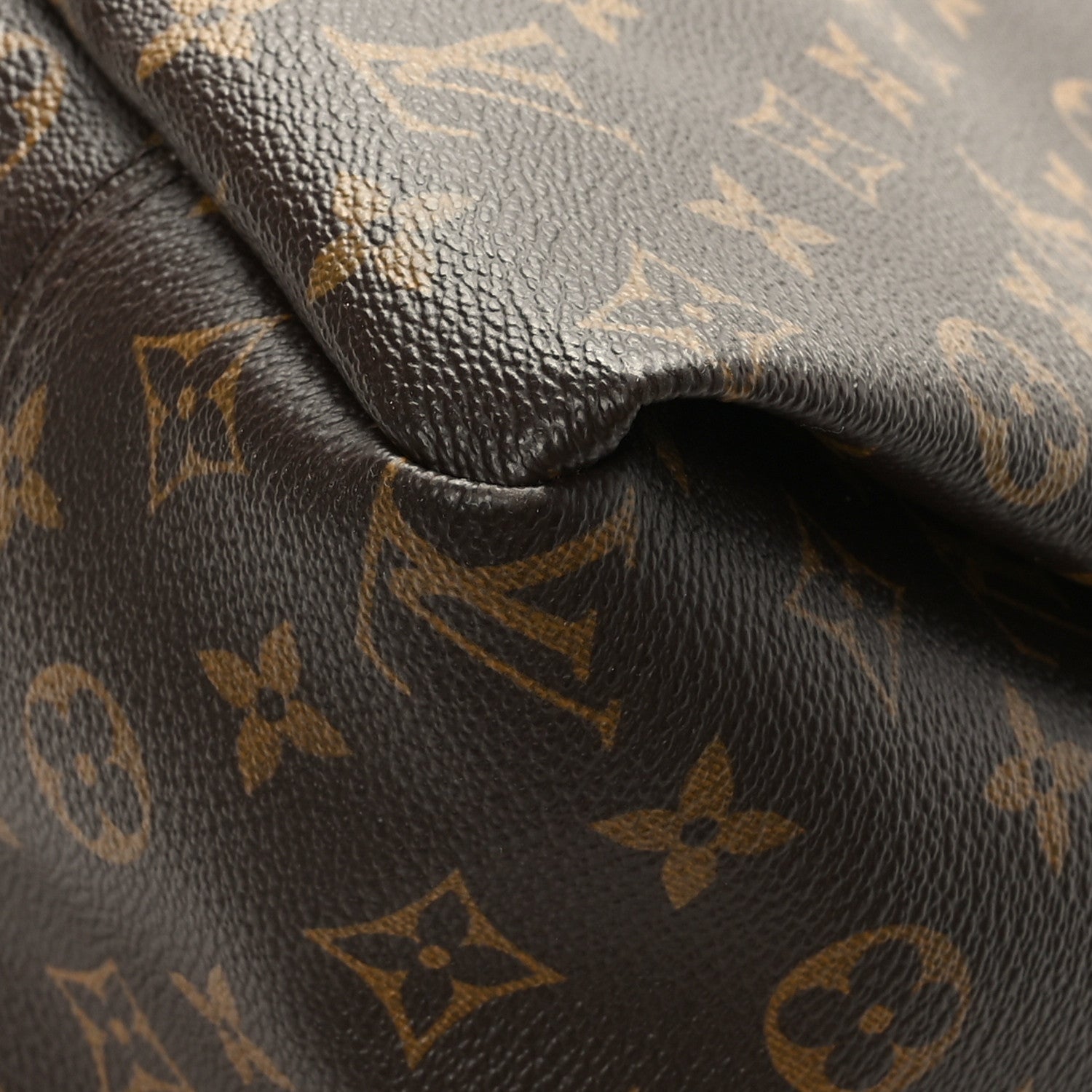 Louis Vuitton Monogram Artsy MM 10 of 10