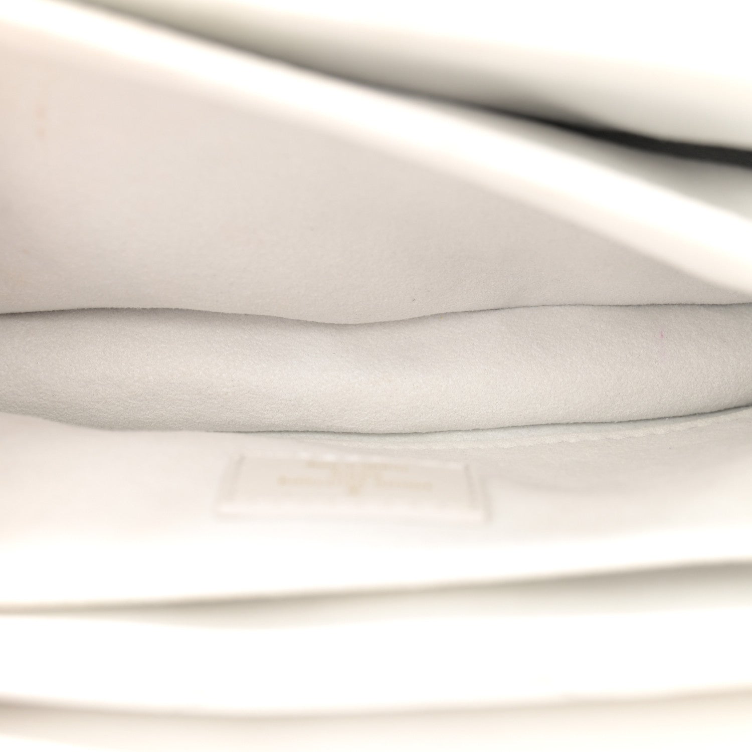 Louis Vuitton Calfskin LV New Wave Chain Bag Ivory 5 of 10