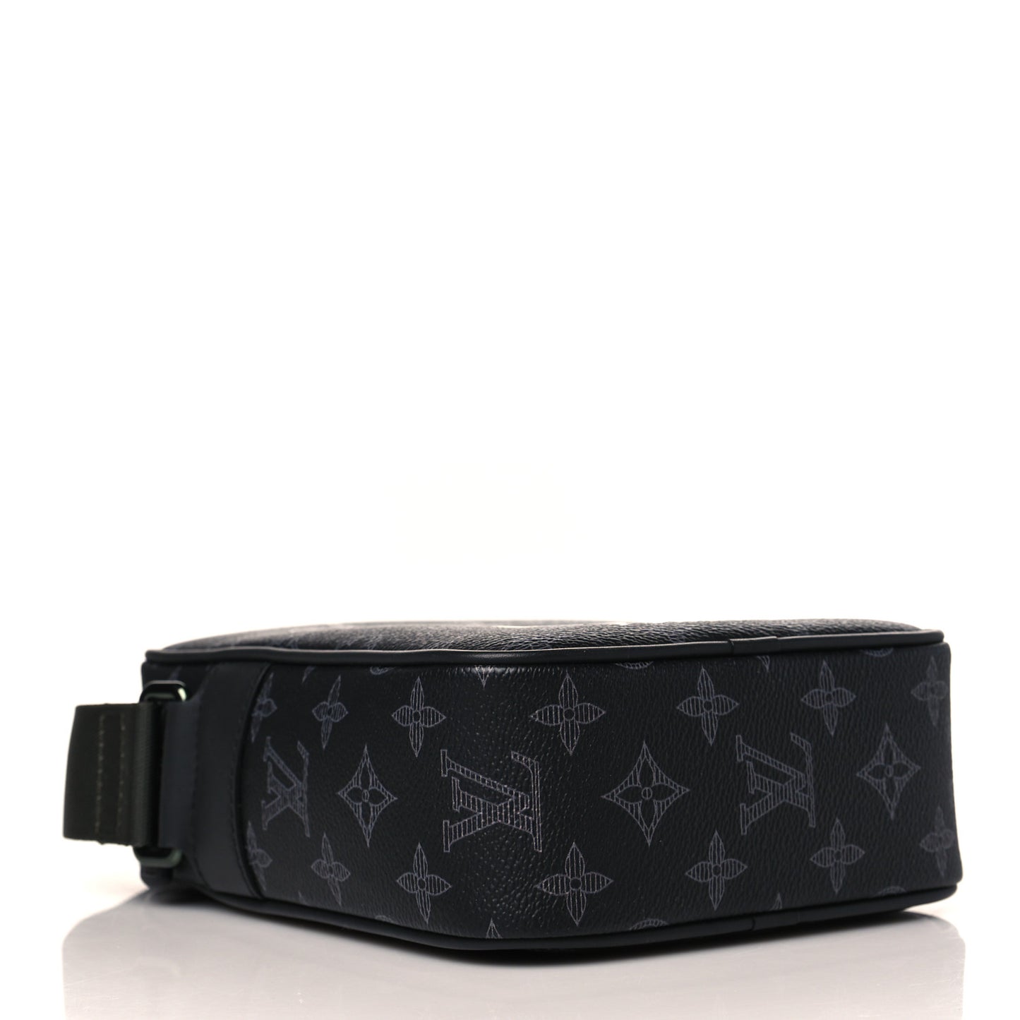 Monogram Eclipse Vivienne Danube PM