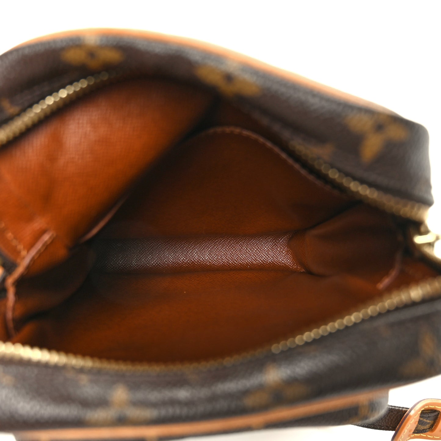 Monogram Amazone