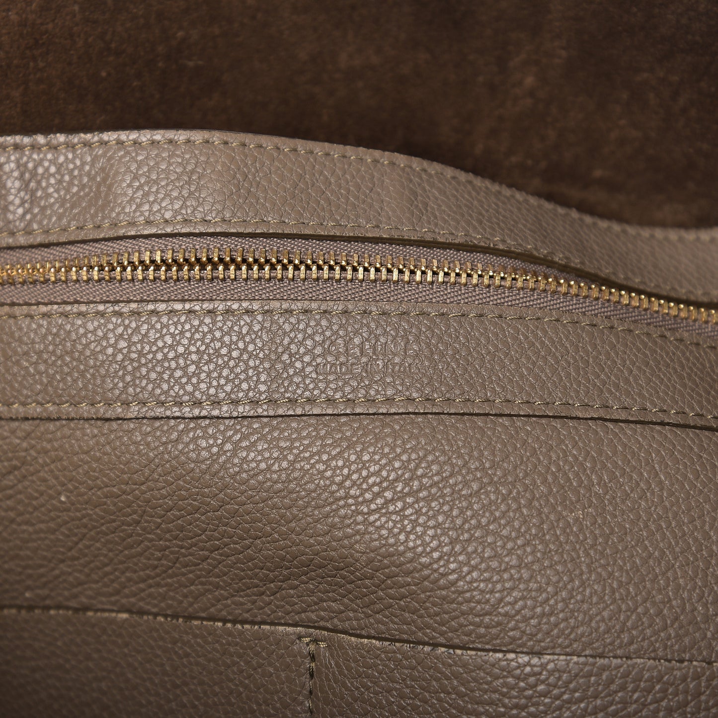 Soft Grained Calfskin Medium Belt Cabas Phantom Taupe
