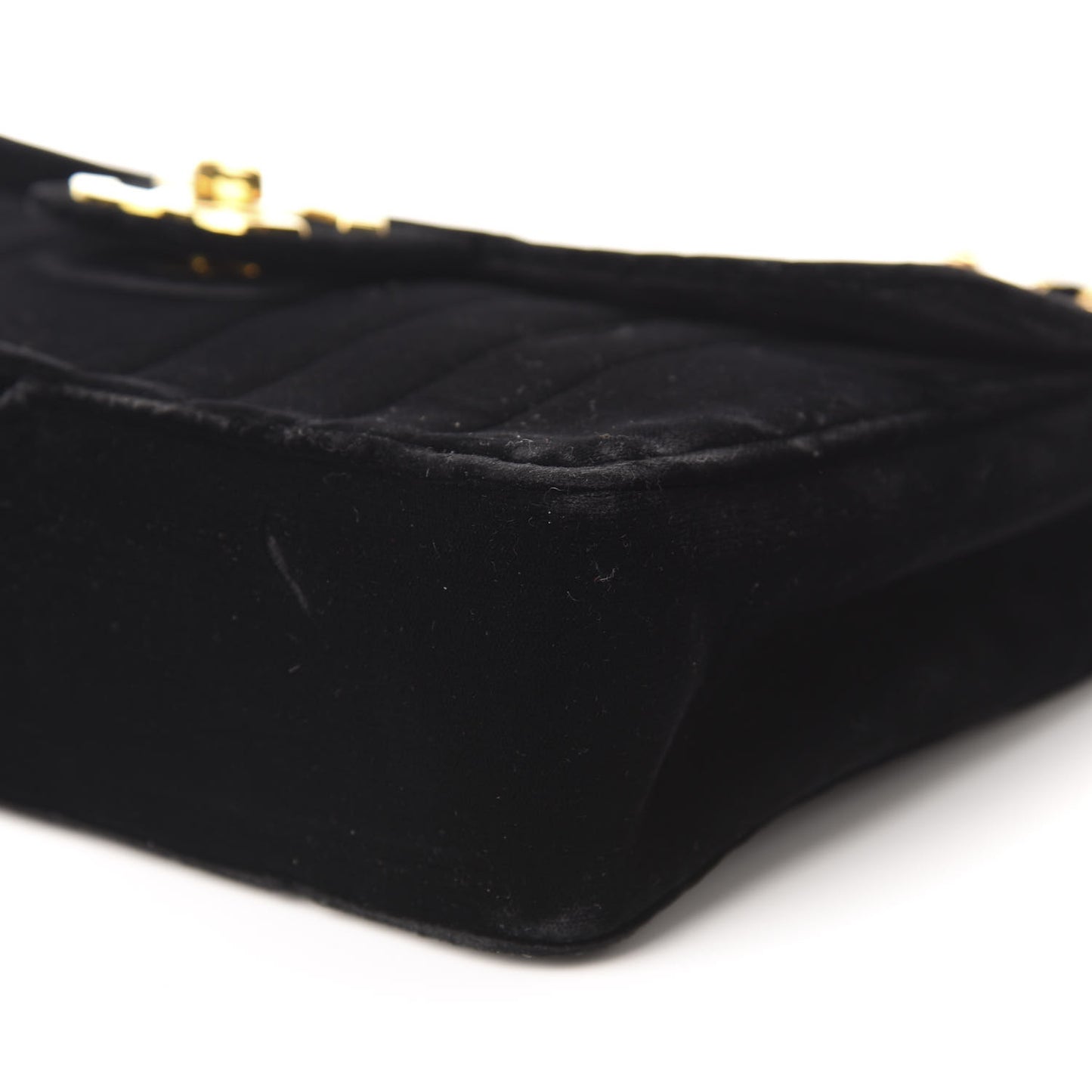Velvet Vertical Quilted Jumbo Single Flap Black