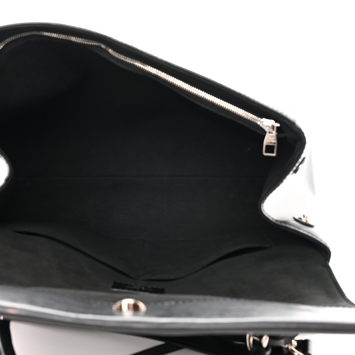 Louis Vuitton Epi Cluny MM Black 5 of 18