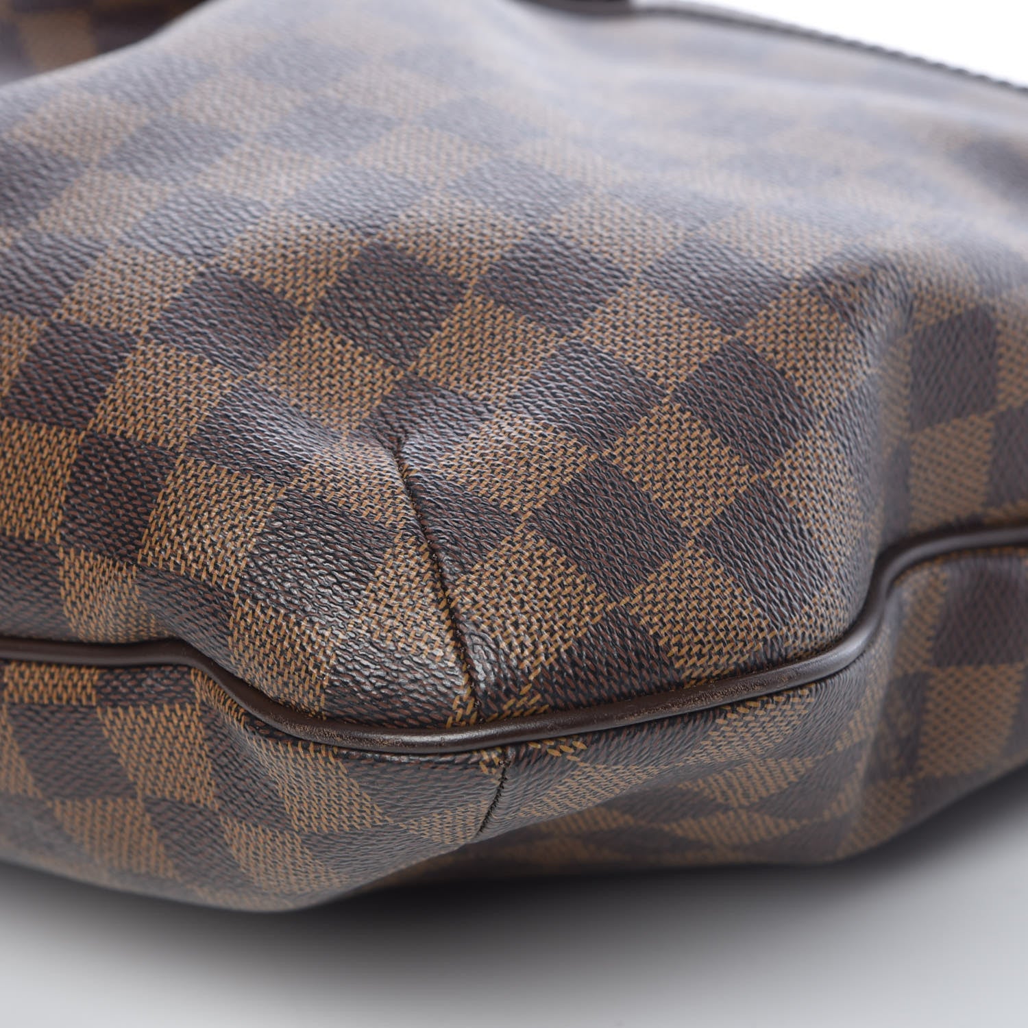 Louis Vuitton Damier Ebene Bloomsbury GM 9 of 9