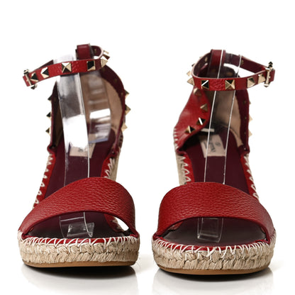 Valentino Garavani Grained Calfskin Rockstud Ankle Strap Espadrille 15/105mm Wedge Sandals 41 Rosso Valentino Natural 2 of 11