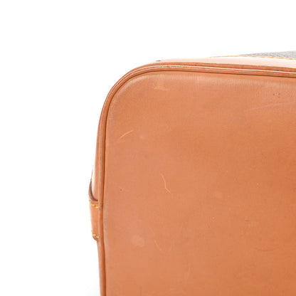 Louis Vuitton Monogram Alma PM 16 of 25