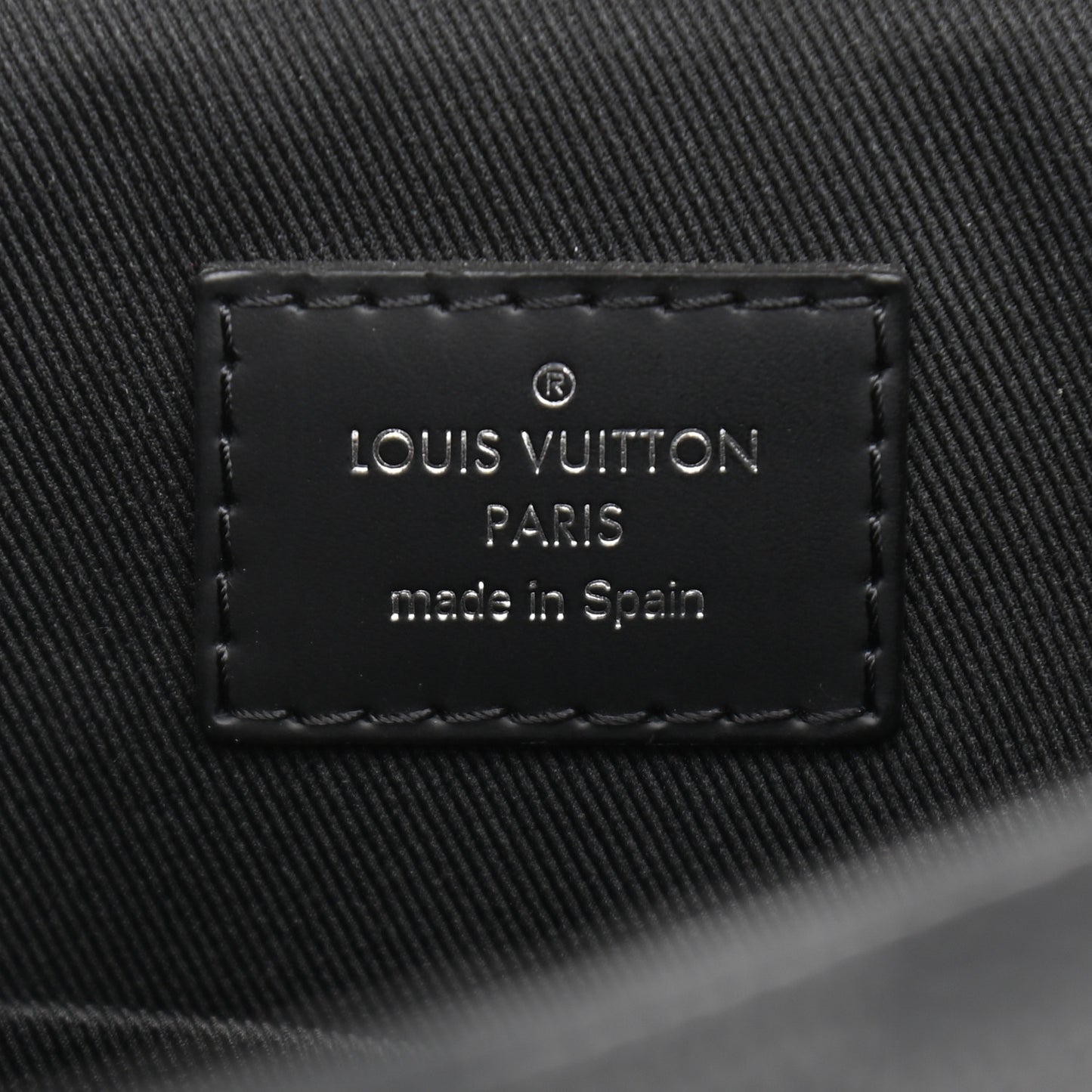 Damier Graphite District PM