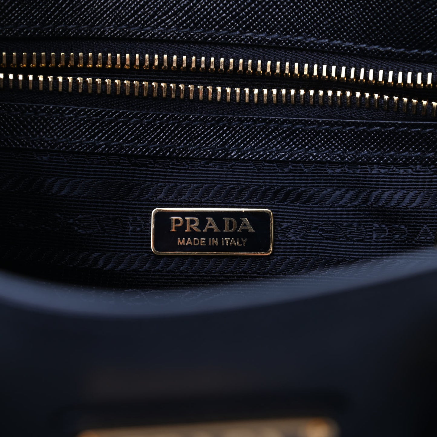 Saffiano Lux Micro Galleria Shoulder Bag Black
