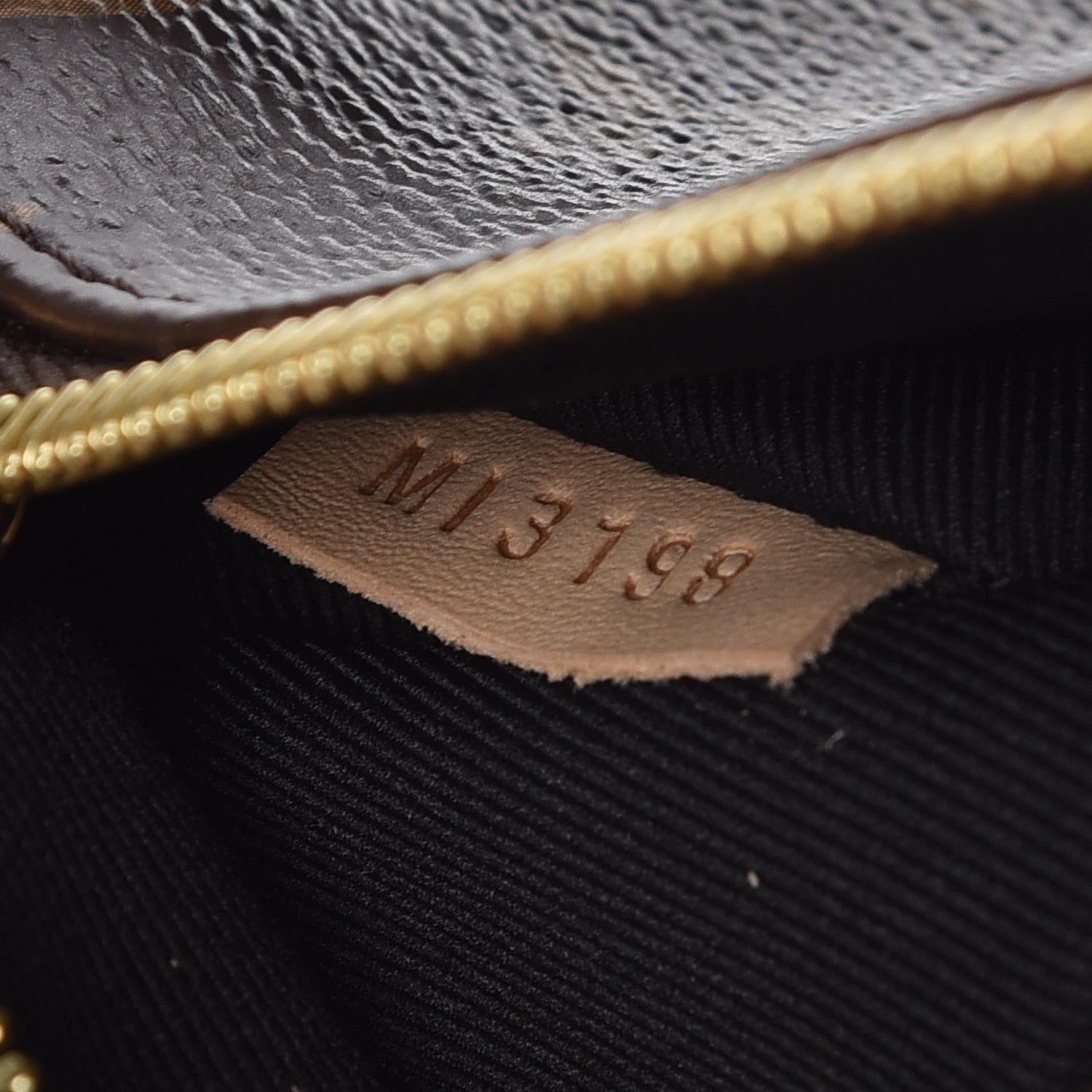 Louis Vuitton Monogram Bumbag 6 of 9