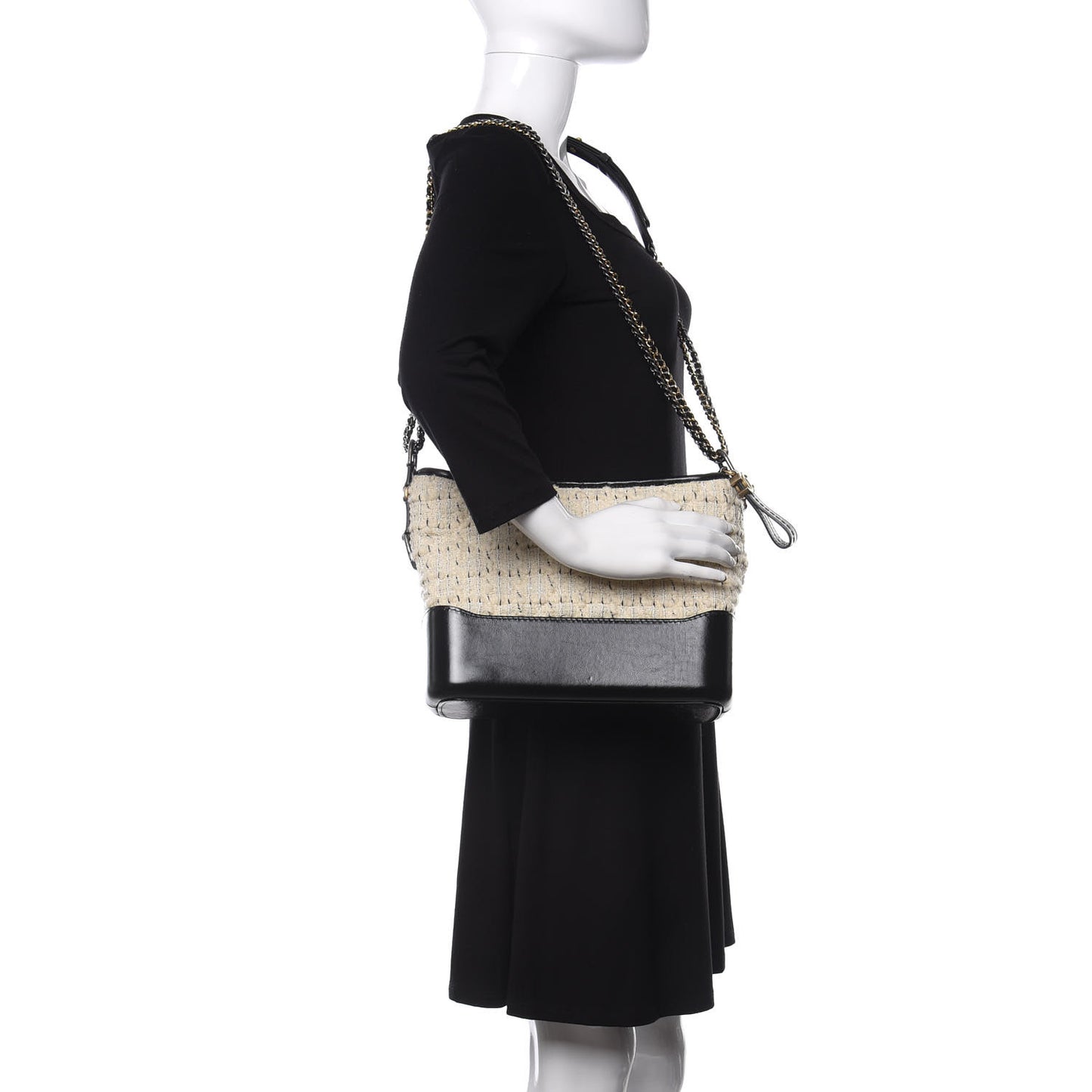 Tweed Calfskin Quilted Medium Gabrielle Hobo Ivory Black